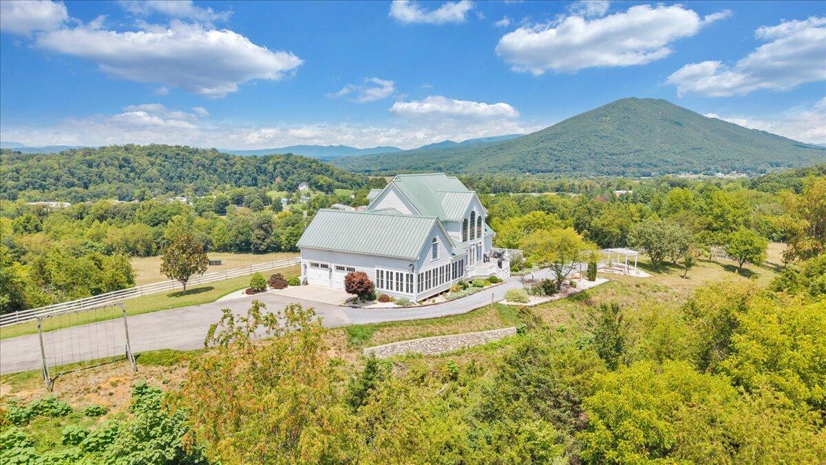 544 Pico Road Buchanan, VA 24066 - Photo 149 of 164 153-DJI_20260803084809_0040_D