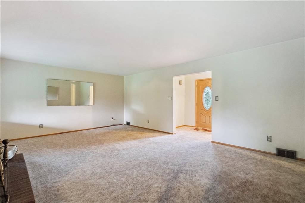 589 Franklin Farms Road Washington, PA 15301 - Photo 8 of 38 This room is huge...