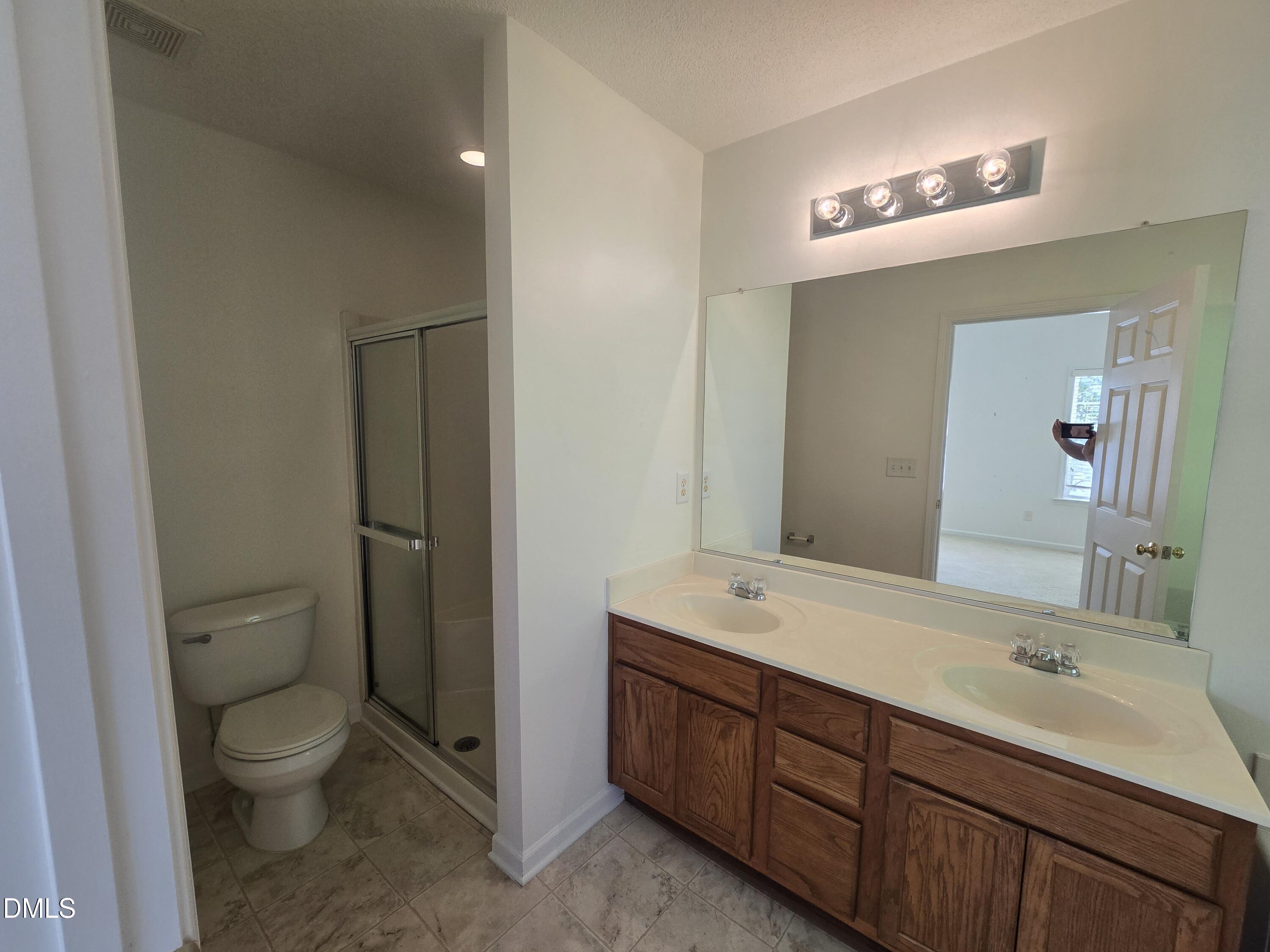 100 Ranger Place Apex, NC 27502 - Photo 11 of 16 20251009_152910