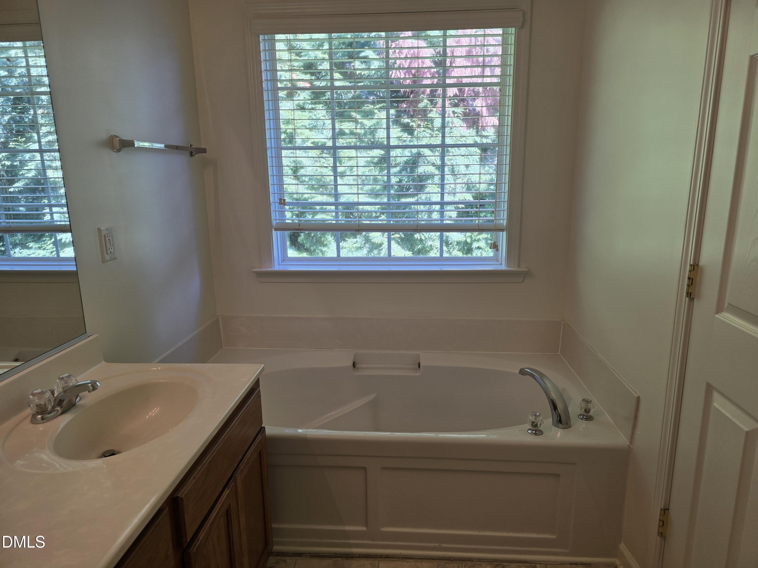 100 Ranger Place Apex, NC 27502 - Photo 12 of 16 20251009_152930