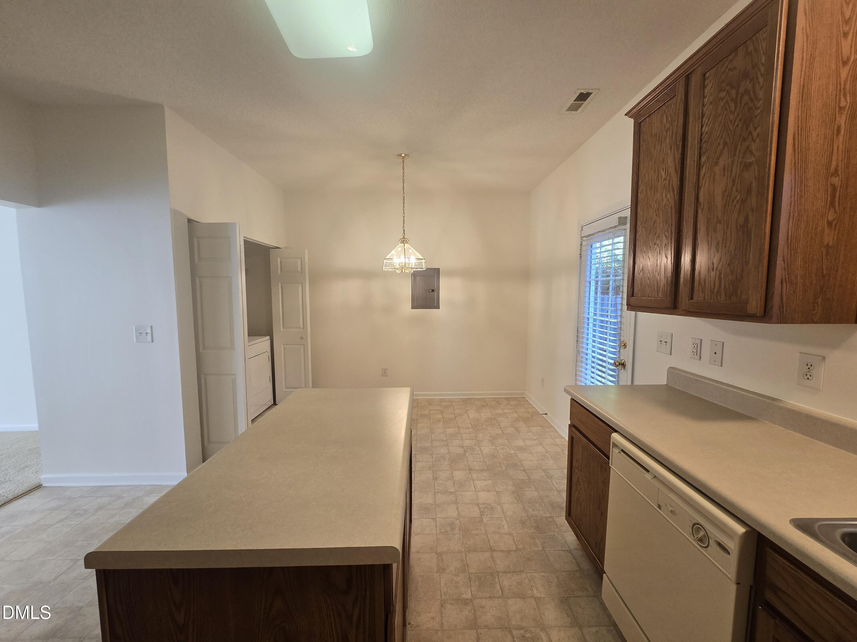 100 Ranger Place Apex, NC 27502 - Photo 7 of 16 20251009_152523