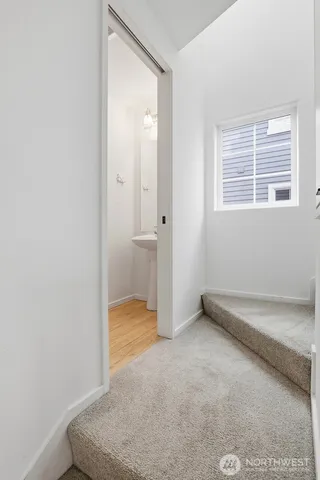 $3,650 | 619 Federal Avenue East, Unit A, Seattle, WA 98102