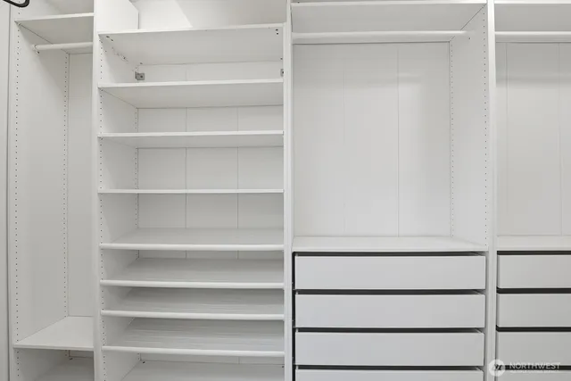 $3,650 | 619 Federal Avenue East, Unit A, Seattle, WA 98102