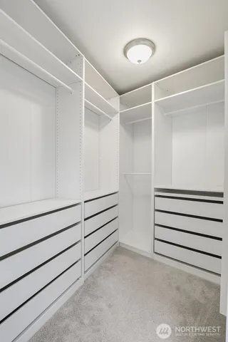 $3,650 | 619 Federal Avenue East, Unit A, Seattle, WA 98102