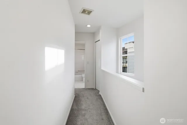 $3,650 | 619 Federal Avenue East, Unit A, Seattle, WA 98102