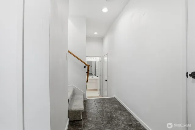 $3,650 | 619 Federal Avenue East, Unit A, Seattle, WA 98102