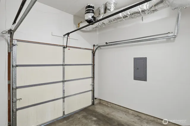 $3,650 | 619 Federal Avenue East, Unit A, Seattle, WA 98102