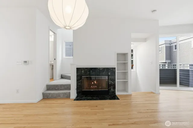 $3,650 | 619 Federal Avenue East, Unit A, Seattle, WA 98102