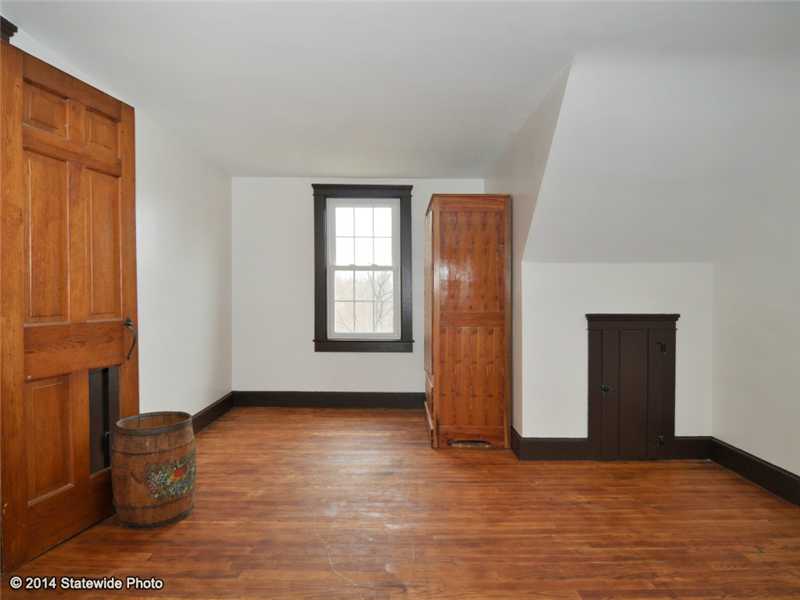 407 Rocky Hill Road Scituate, RI 02857 - Photo 23 of 25 Bedroom.