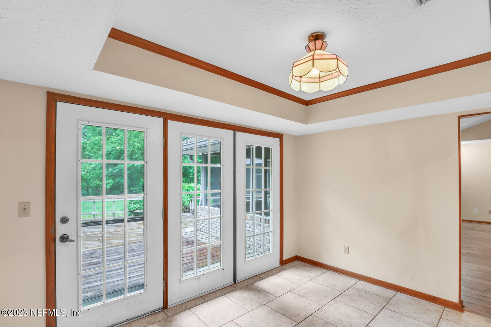 4250 Banks Road Middleburg, FL 32068 - Photo 27 of 48 a very nice looking room with a large window