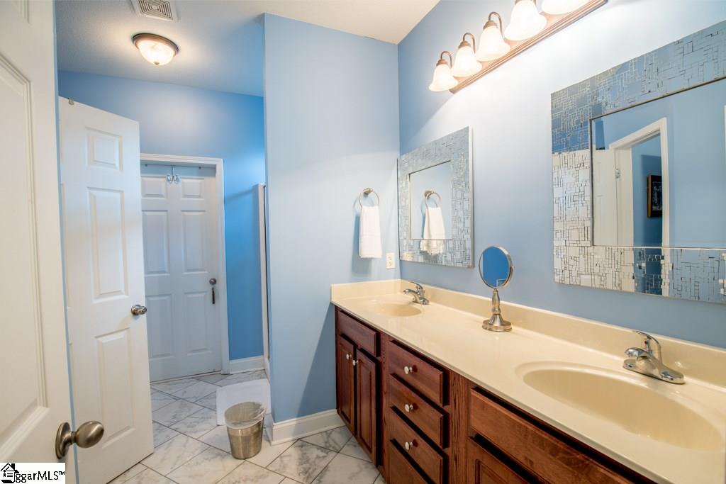 312 Plantation Point Anderson, SC 29625 - Photo 23 of 36 Gallery Image 23