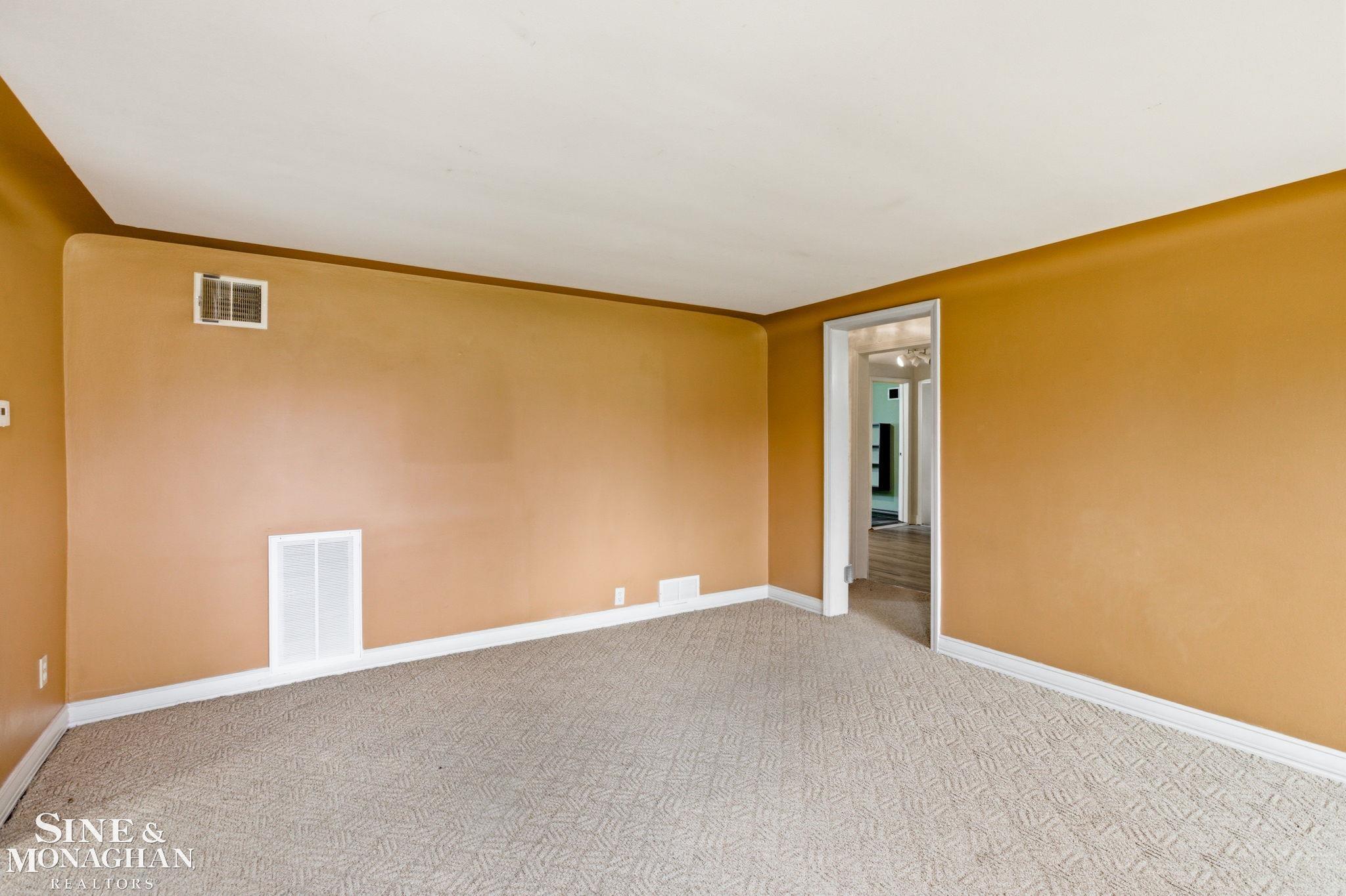 47811 Frederick Road Utica, MI 48317 - Photo 9 of 50 Gallery Image 9