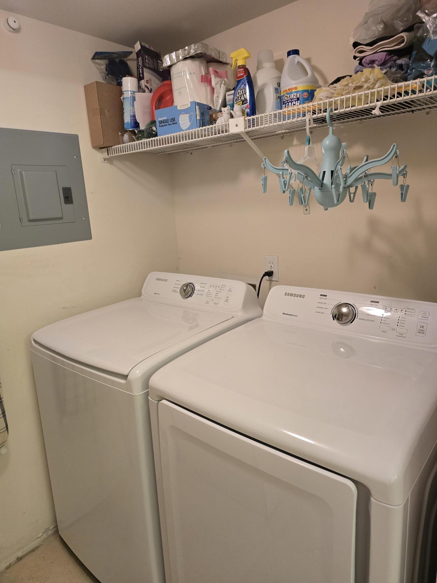 317 Pine Ridge Circle Greenacres, FL 33463 - Photo 39 of 51 washer / dryer
