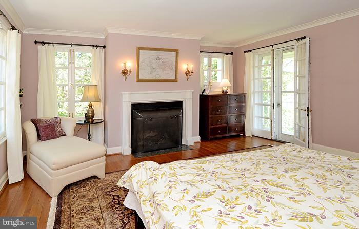218 Wendover Road Baltimore, MD 21218 - Photo 1 of 22 Wood burning fireplace