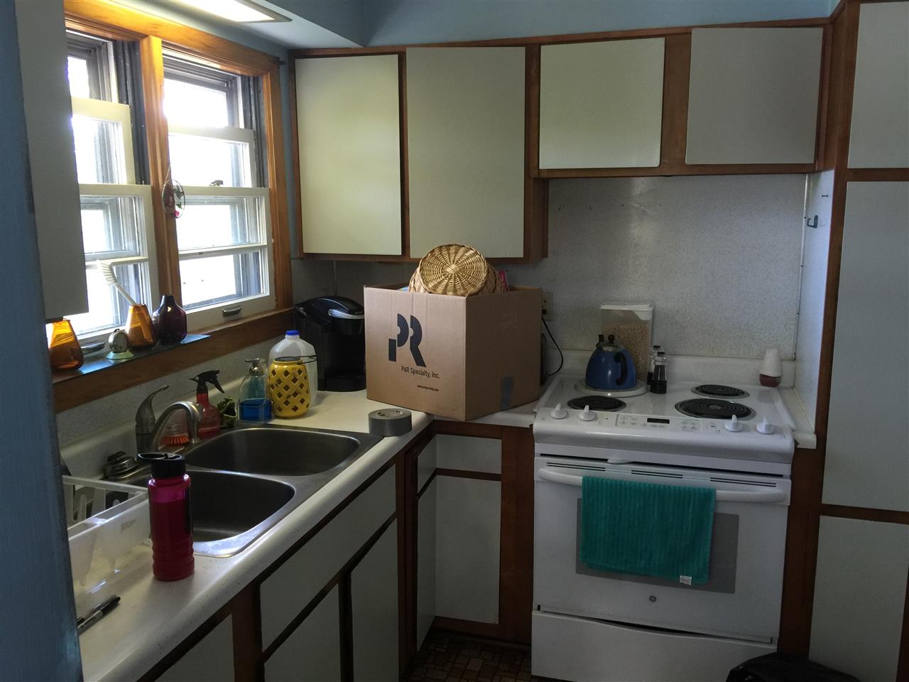 3017 Five Mile Road Traverse City, MI 49686 - Photo 5 of 17 1818031-4.JPG
