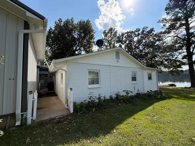 $425,000 | 64 Peaceful Way, Prosperity, SC 29127