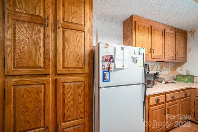 $550,000 | 3323 Sadler Road, Alexis, NC 28006