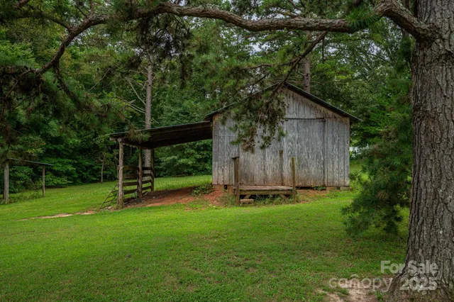 $550,000 | 3323 Sadler Road, Alexis, NC 28006