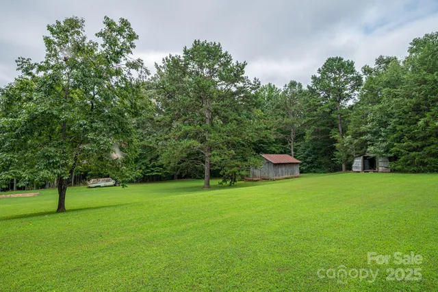 $550,000 | 3323 Sadler Road, Alexis, NC 28006