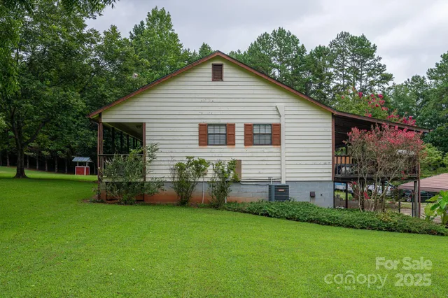 $550,000 | 3323 Sadler Road, Alexis, NC 28006