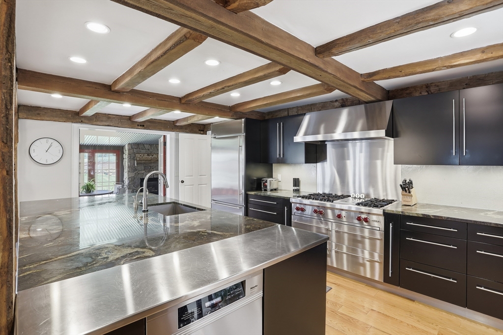 330 Lowell Road Concord, MA 01742 - Photo 13 of 42