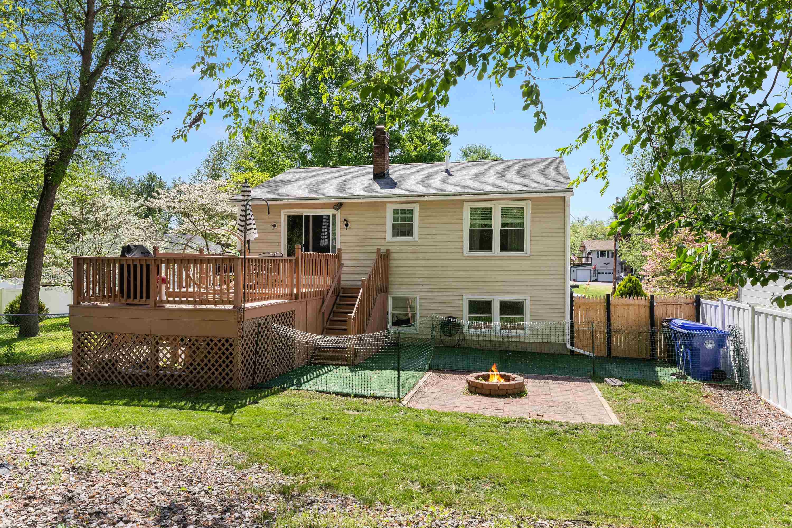 244 River Bank Road Manchester, NH 03103 - Photo 22 of 27 Gallery Image 22