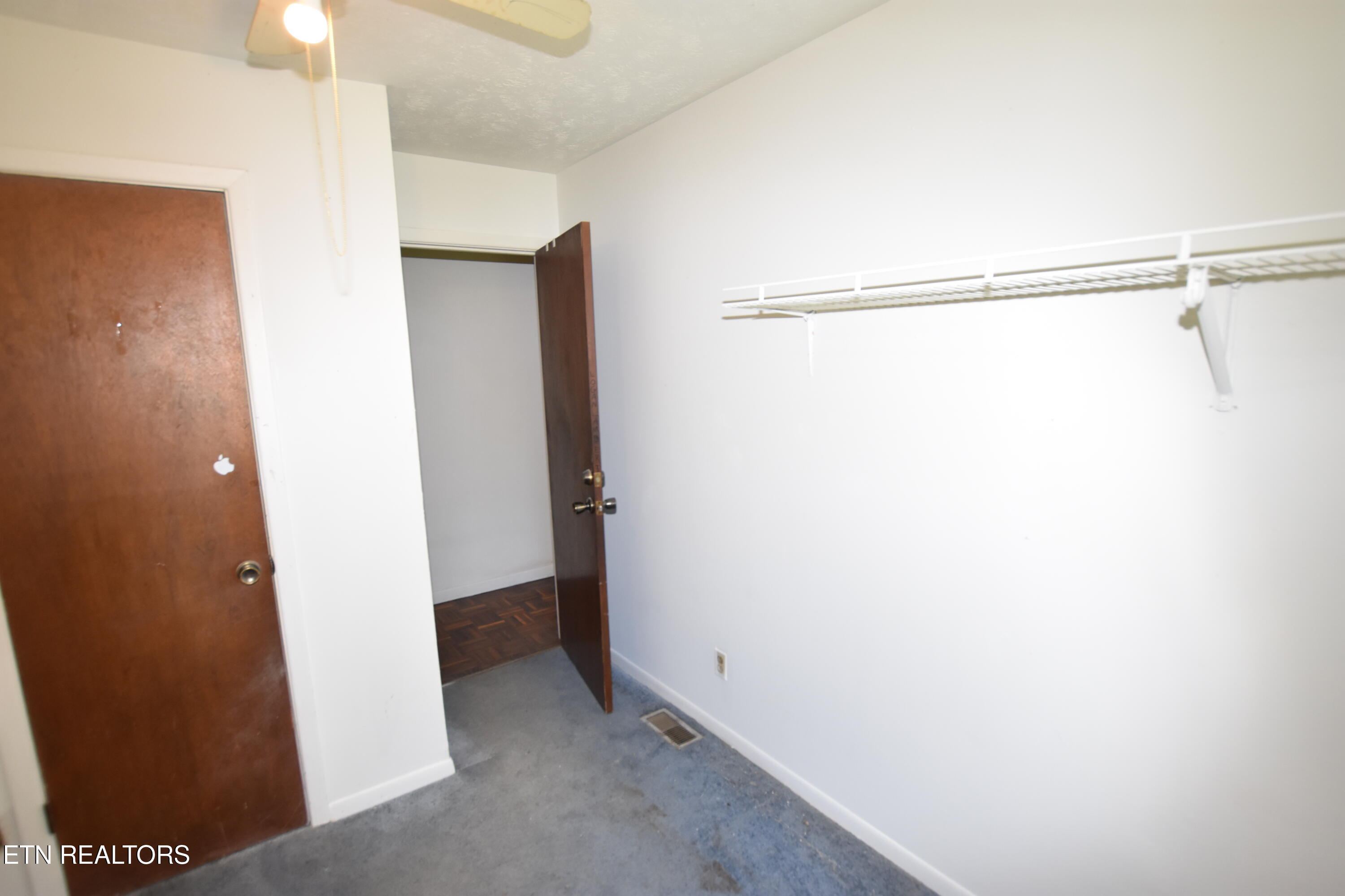 6814 Texas Valley Road Knoxville, TN 37938 - Photo 11 of 24 DSC_0101