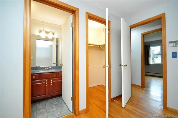 $2,500 | 109 Quarry Brook Drive, South Windsor, CT 06074