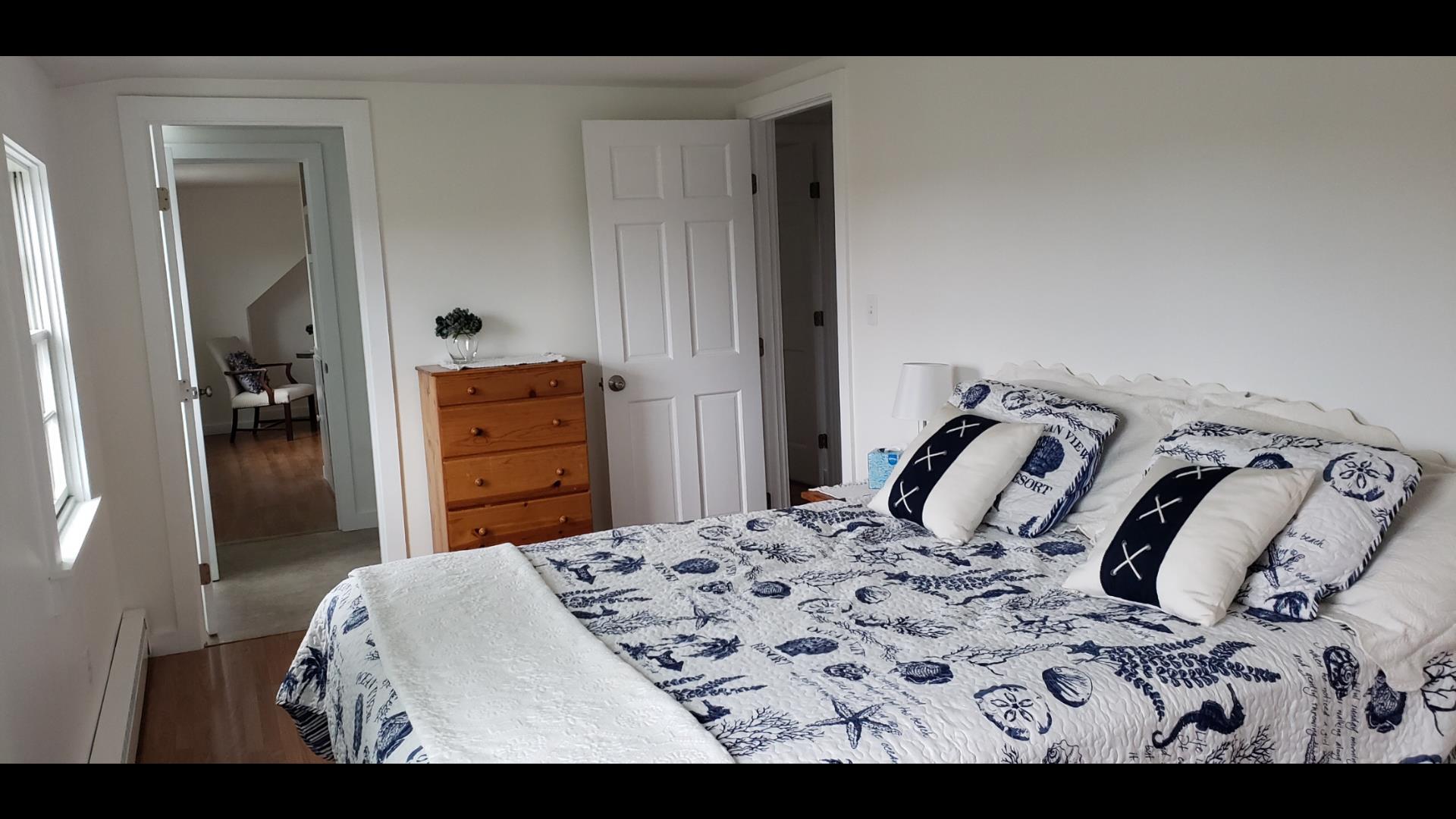 41 Surfside Road Nantucket, MA 02554 - Photo 9 of 17 Guest Bedroom