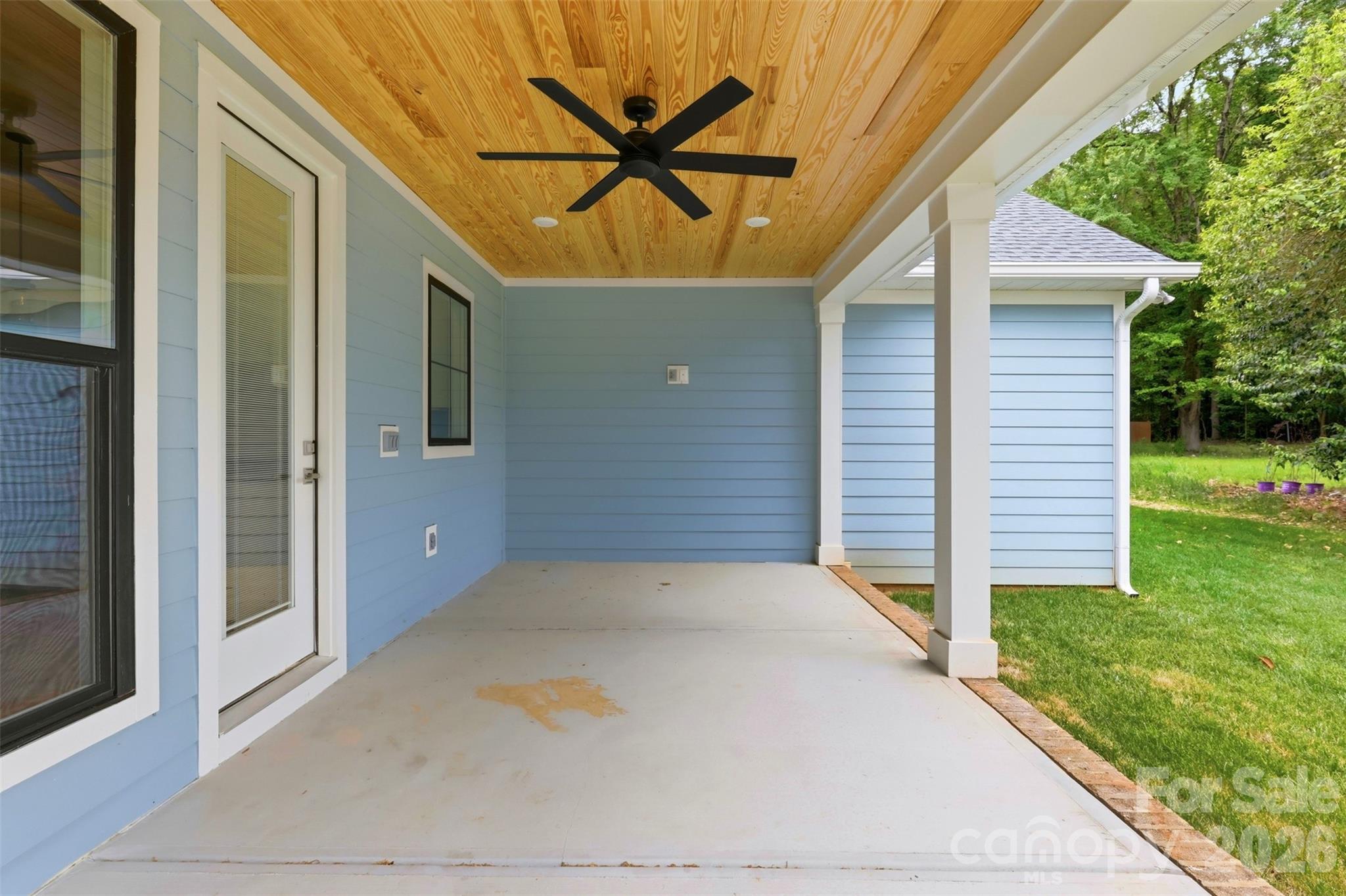 1860 Twin Lakes Road Rock Hill, SC 29732 - Photo 27 of 36