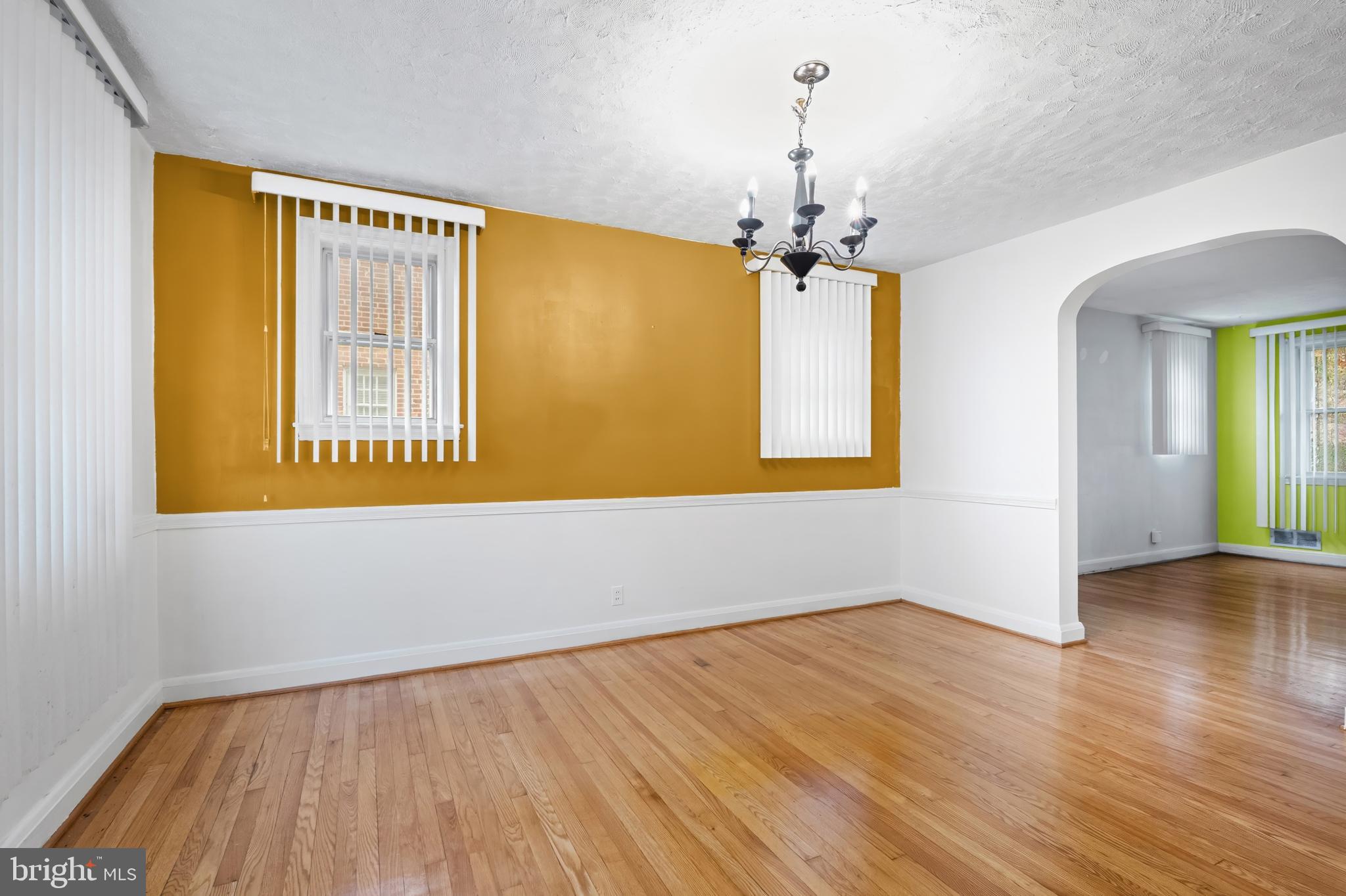 3920 Rosecrest Avenue Baltimore, MD 21215 - Photo 8 of 36 Gallery Image 8