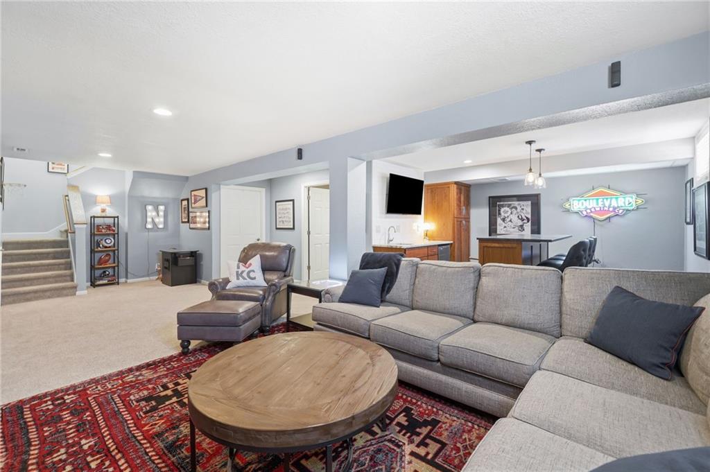 12625 Overbrook Road Leawood, KS 66209 - Photo 47 of 55 Gallery Image 47