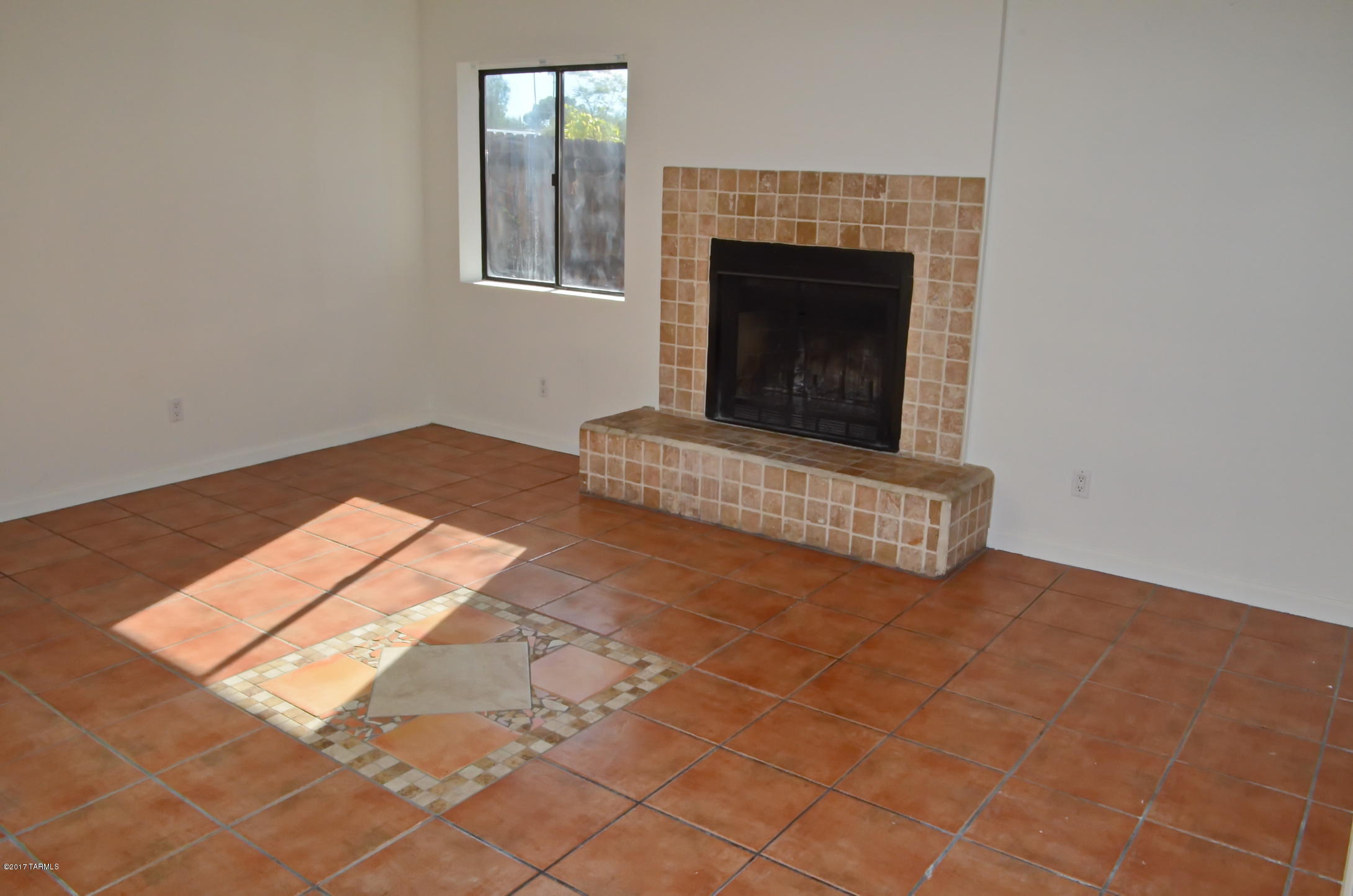 1949 North Swan Road, Unit 17 Tucson, AZ 85712 - Photo 15 of 34