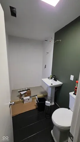 $275,000 | 876 Woodcross Court, Avon, IN 46123