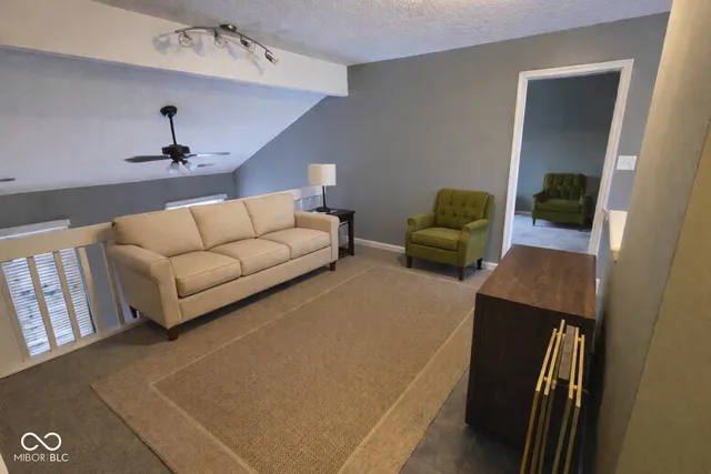 $275,000 | 876 Woodcross Court, Avon, IN 46123