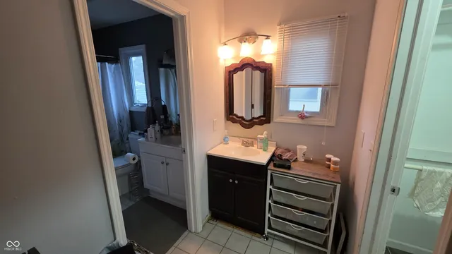 $275,000 | 876 Woodcross Court, Avon, IN 46123