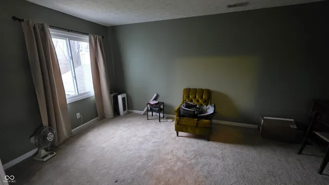 $275,000 | 876 Woodcross Court, Avon, IN 46123