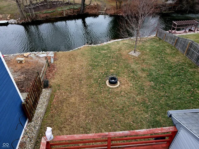 $275,000 | 876 Woodcross Court, Avon, IN 46123