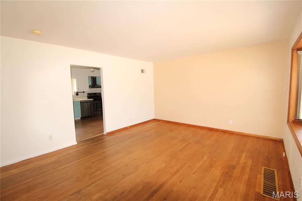 10139 Baptist Church Road St. Louis, MO 63126 - Photo 14 of 28 Gallery Image 14