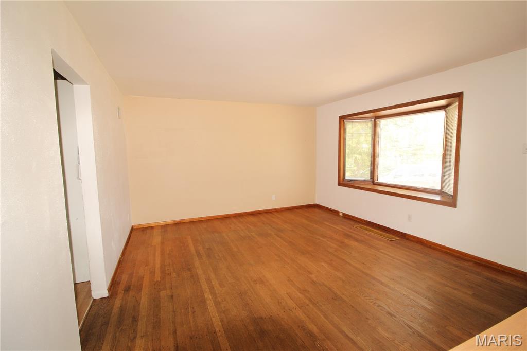 10139 Baptist Church Road St. Louis, MO 63126 - Photo 15 of 28 Gallery Image 15