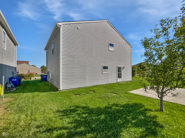 $245,000 | 1654 Carriage Circle, Shelbyville, IN 46176