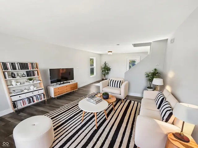 $245,000 | 1654 Carriage Circle, Shelbyville, IN 46176