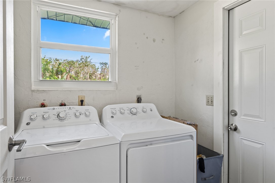 19113-115 Holly Road Fort Myers, FL 33967 - Photo 10 of 17 Gallery Image 10