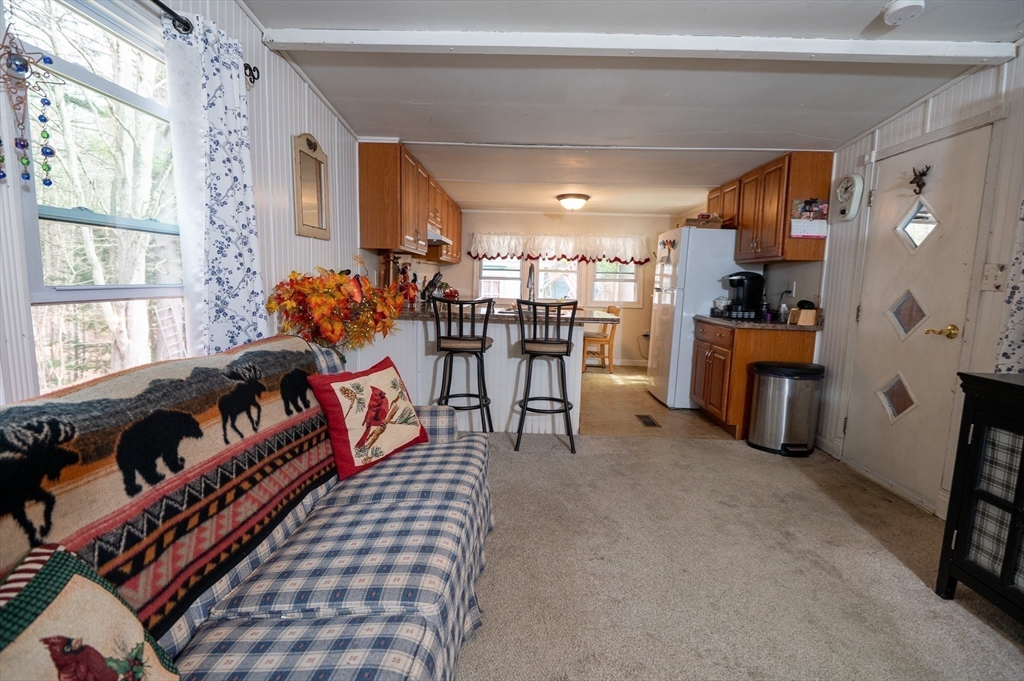 87 Turnpike Road Townsend, MA 01469 - Photo 16 of 29