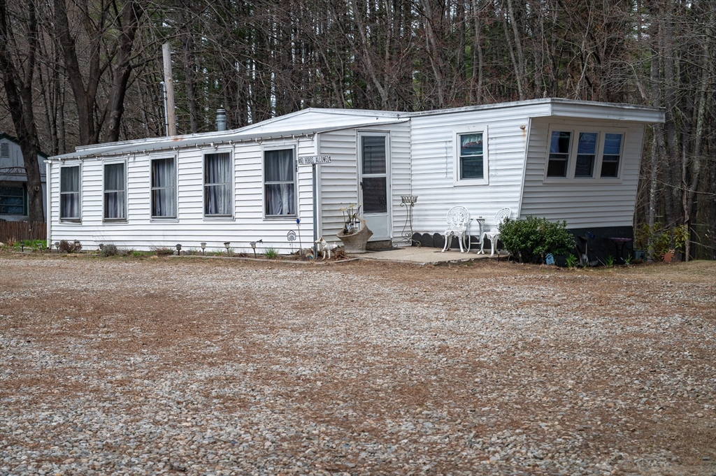 87 Turnpike Road Townsend, MA 01469 - Photo 2 of 29