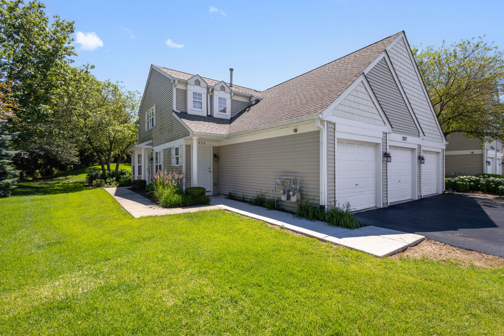 2827 Rutland Circle, Unit 204 Naperville, IL 60564 - Photo 1 of 17