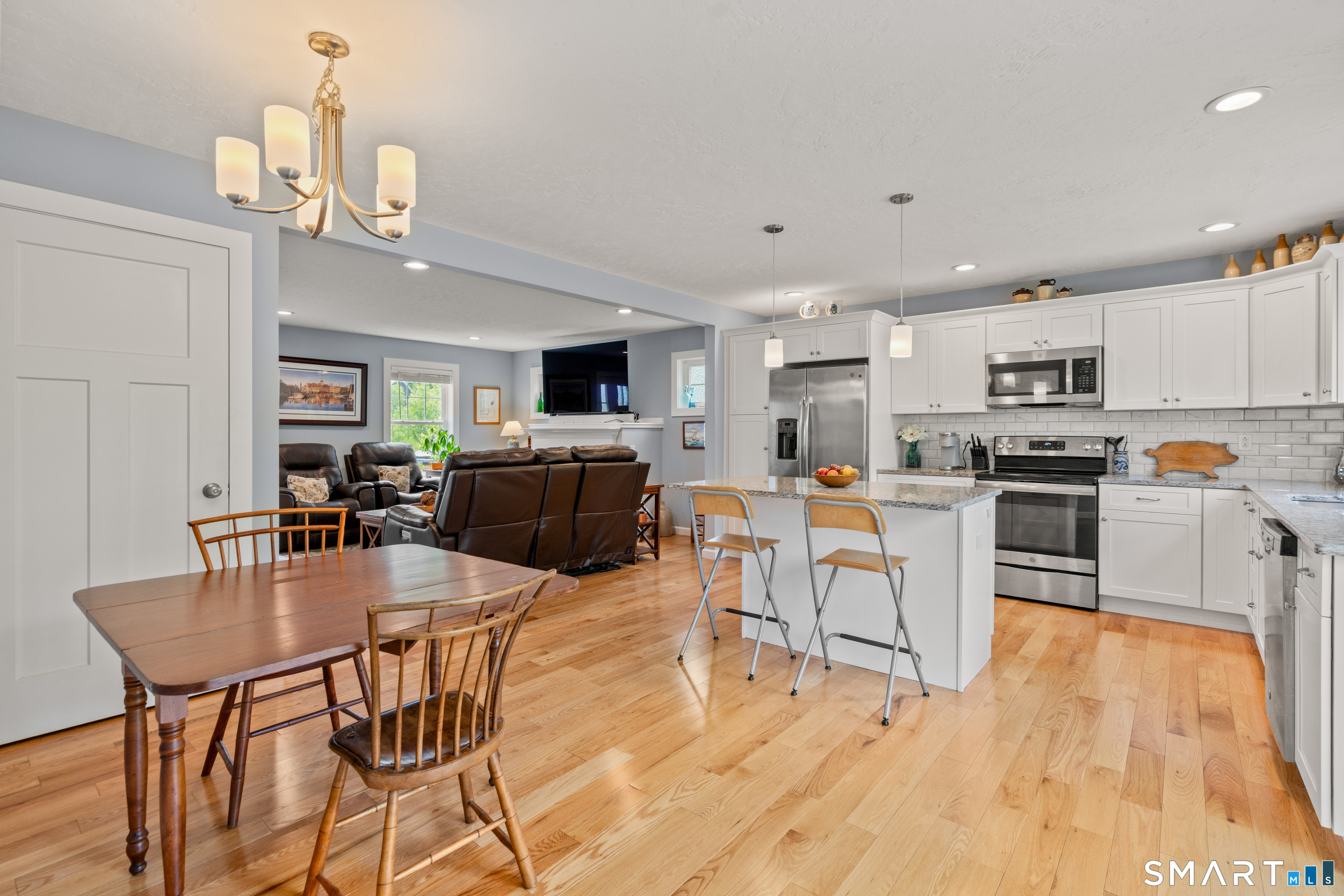 39 Chapman Chase Windsor Locks, CT 06096 - Photo 10 of 39