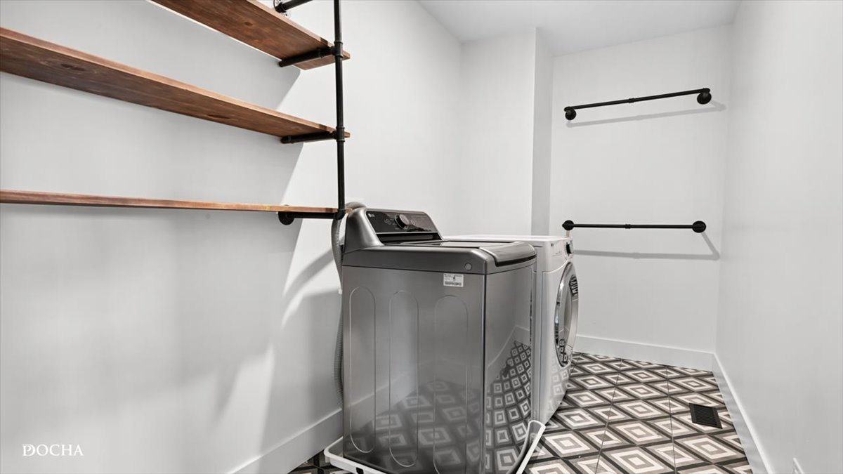 26827 Ashgate Crossing Plainfield, IL 60585 - Photo 21 of 31 a utility room with dryer and washer