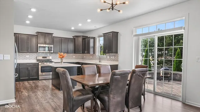 $500,000 | 26827 Ashgate Crossing, Plainfield, IL 60585