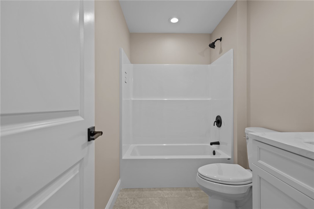 955 Chopmist Hill Road Scituate, RI 02857 - Photo 16 of 46